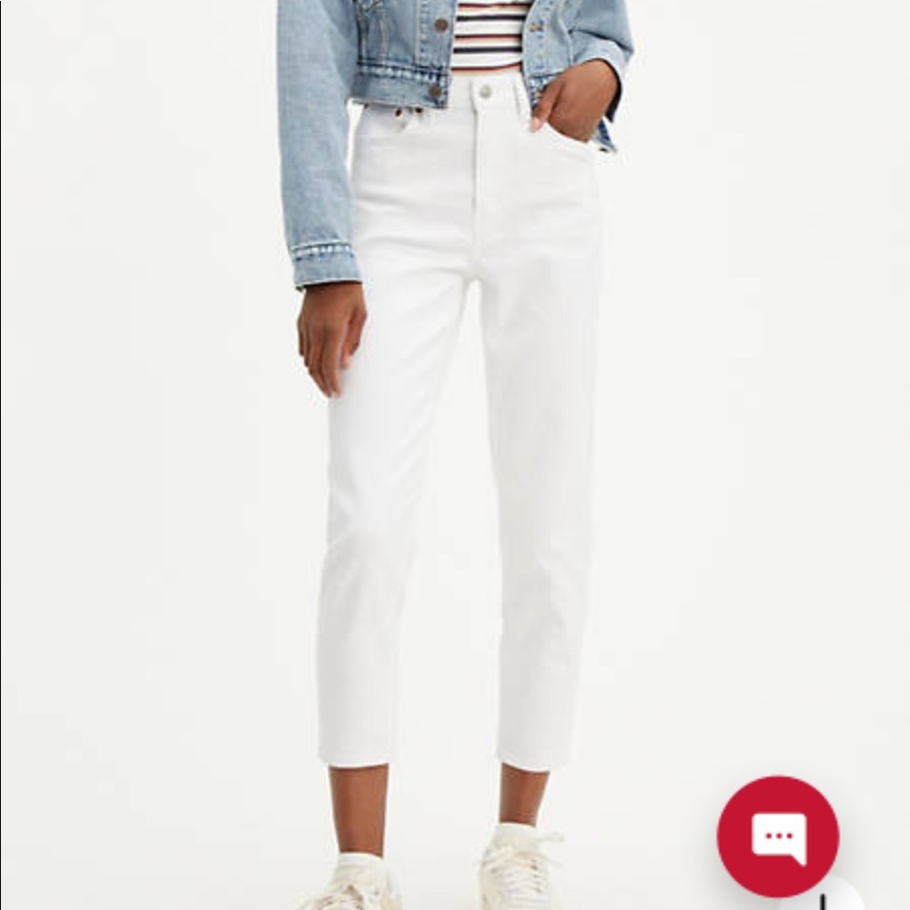 White mom jean levis
